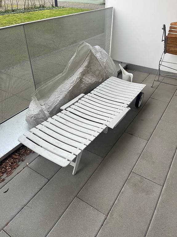 Liege für Balkon / Garten zu verschenken