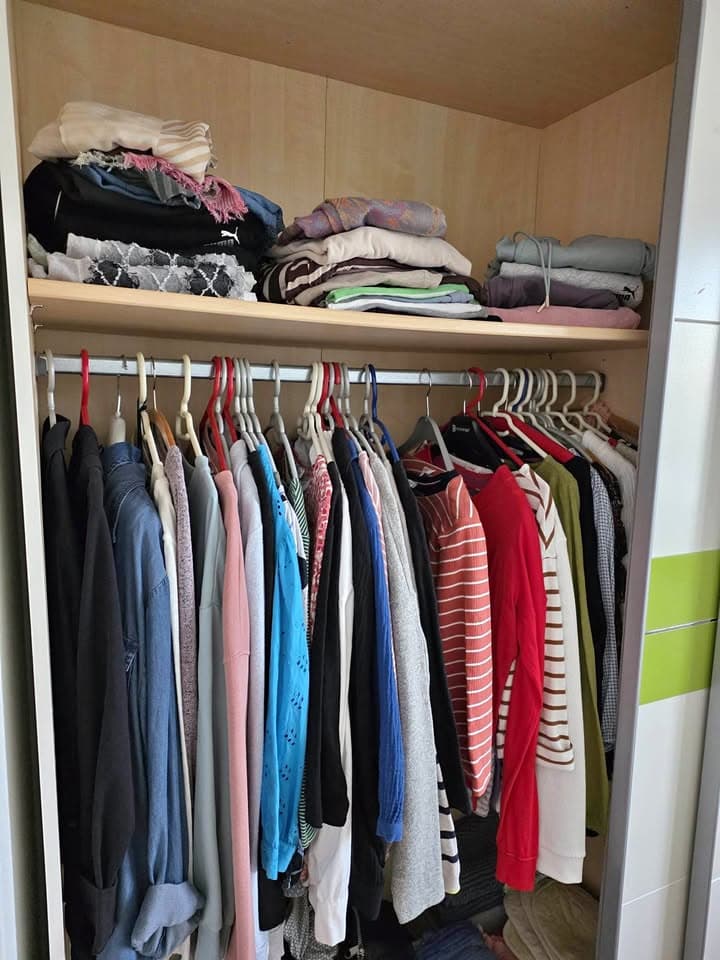 Kleiderschrank Gratis