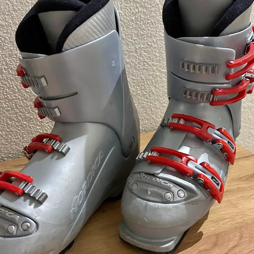 Snowboard Schuhe gratis