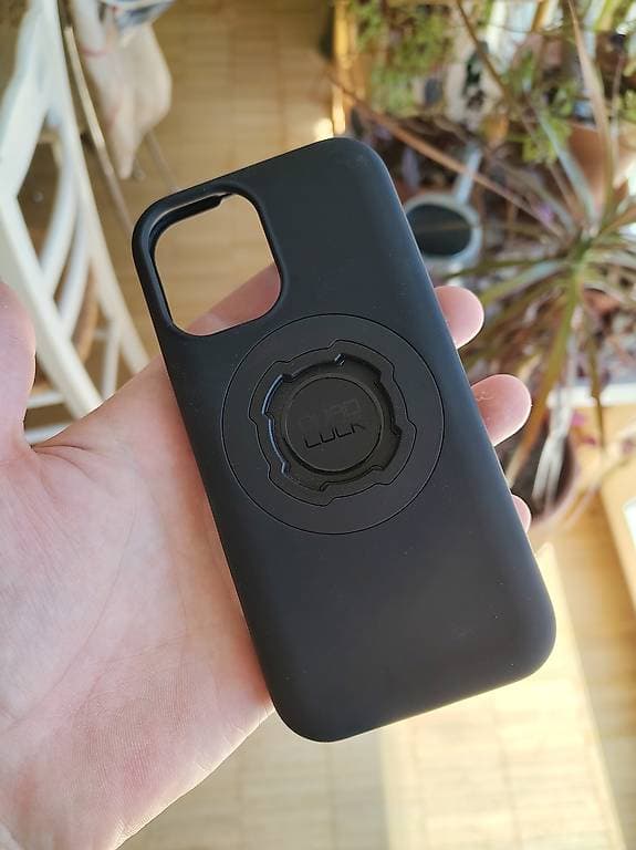 IPhone 17 quadlock case