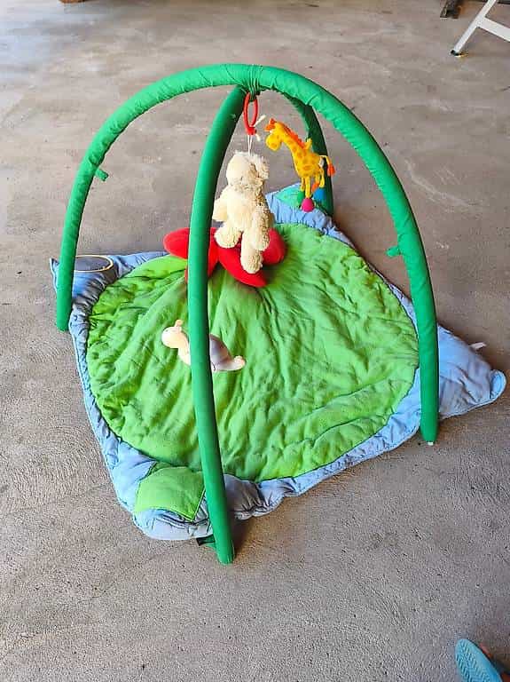 tapis d'éveil pour nourrison