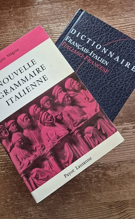 Dictionnaire et brochure de grammaire Italien - Français