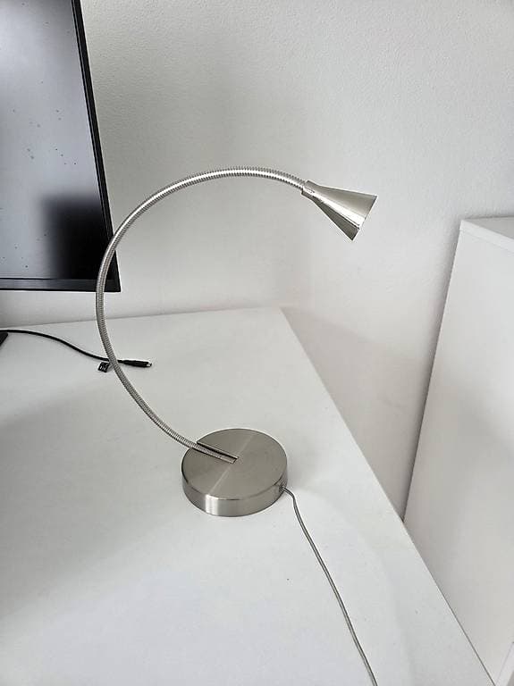 Nachtischlampe led von ikea