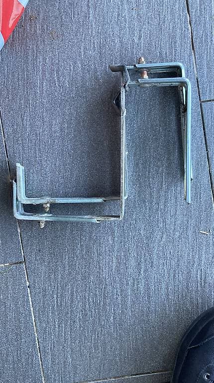 Haken für Balkonkisten