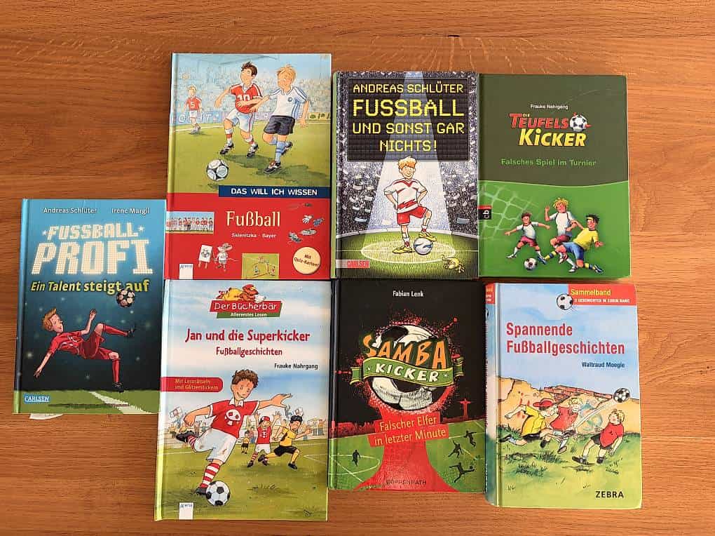 Diverse Fussball-Kinderbücher