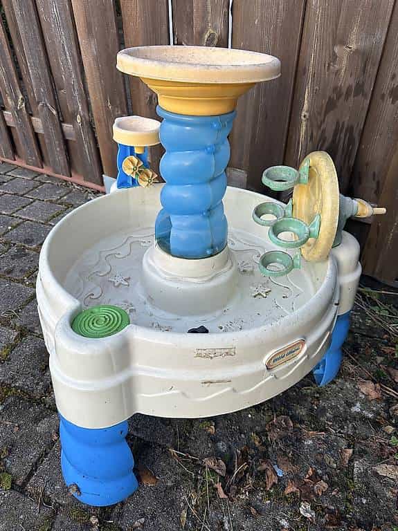 Little Tikes Water Play Table
