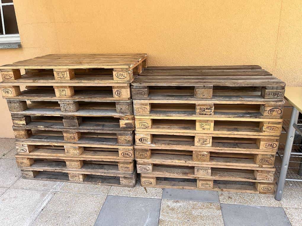Palettes