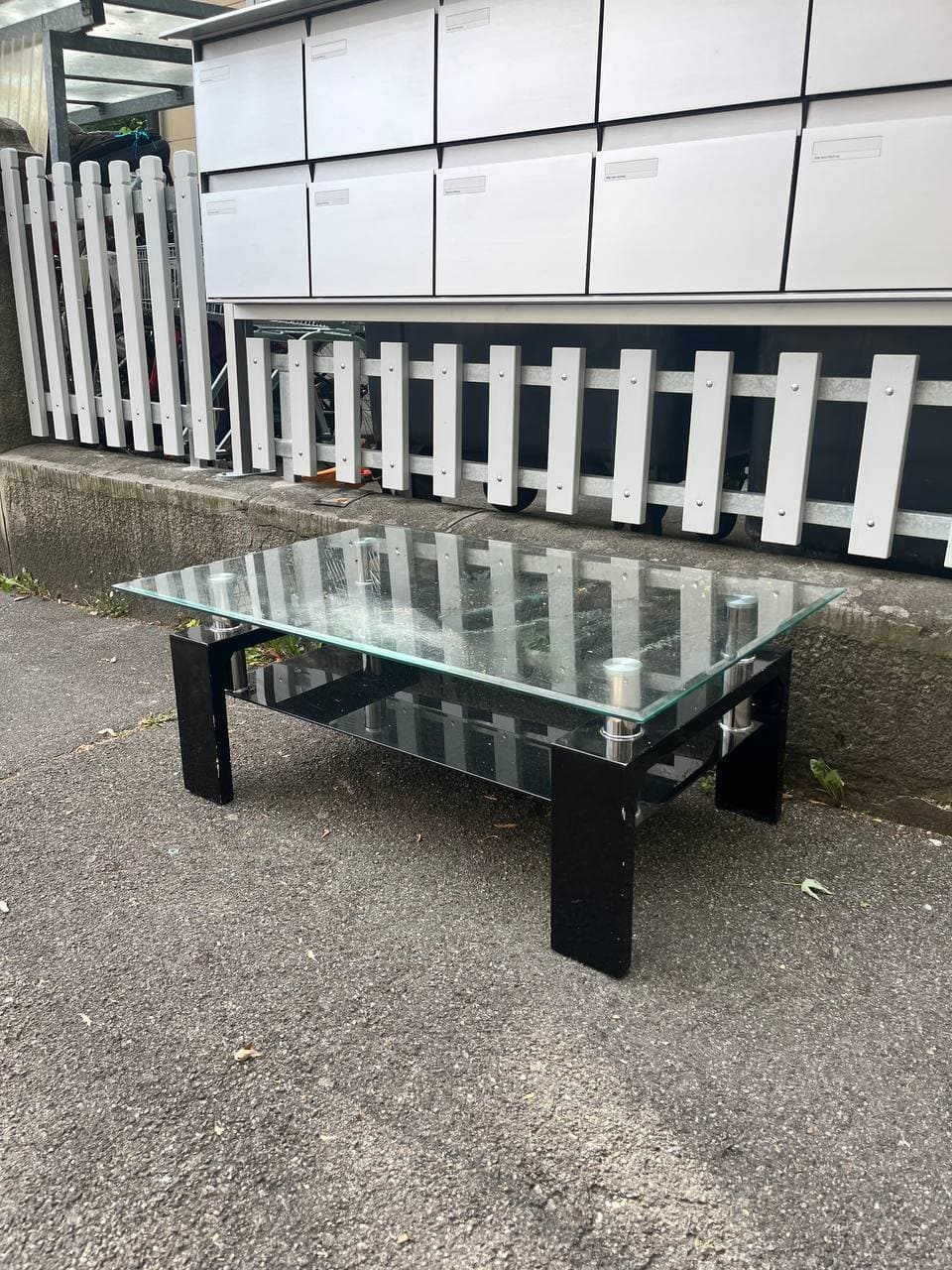 Glascouchtisch gratis