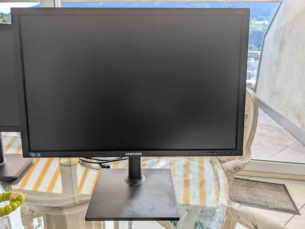 Monitor