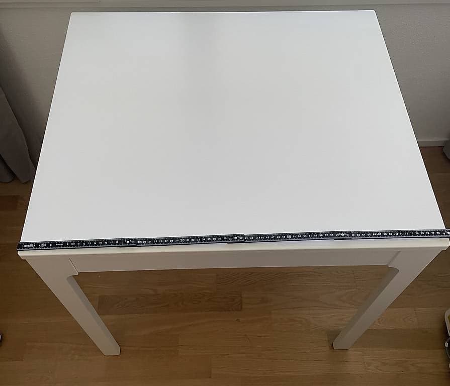 Ausziehbarer Küchentisch 80×80 cm (120 cm ausgezogen)