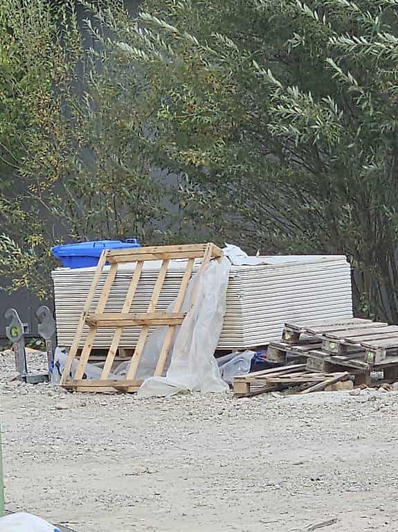 Gratis Gipskartonplatten 15mm 1 Pallet