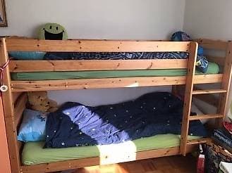 Lits superposés 90x200 et 2 matelas