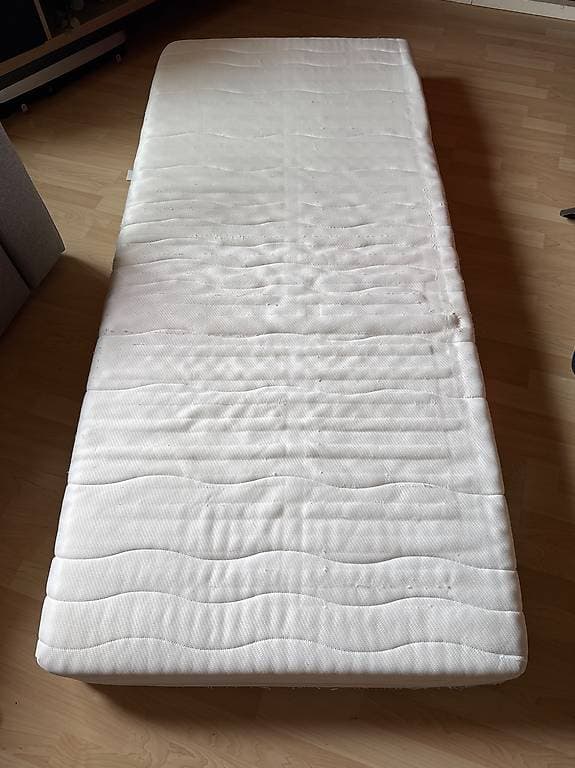 Matratze 90x200cm