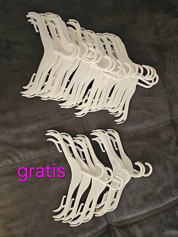 Uhr,teller,kleiderbügel