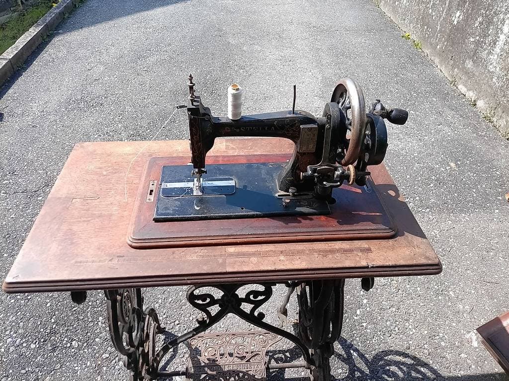 Antike Nähmaschine