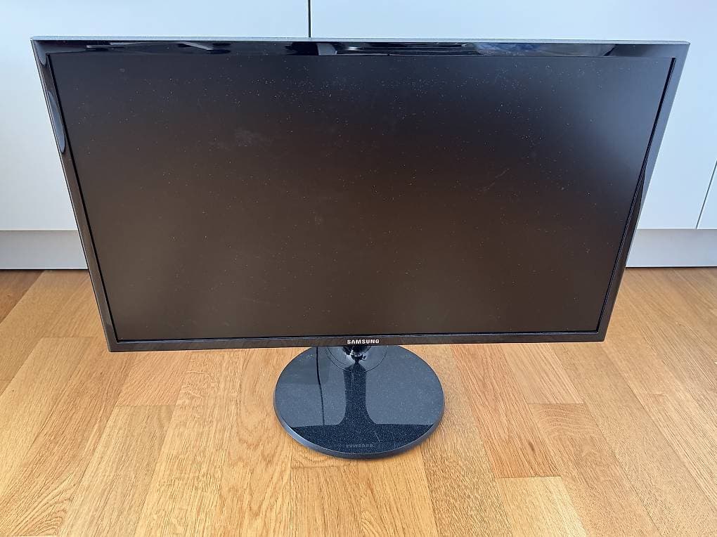 Samsung Monitor 24"