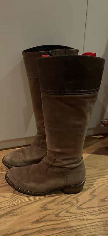 Lederstiefel Damen zu verschenken