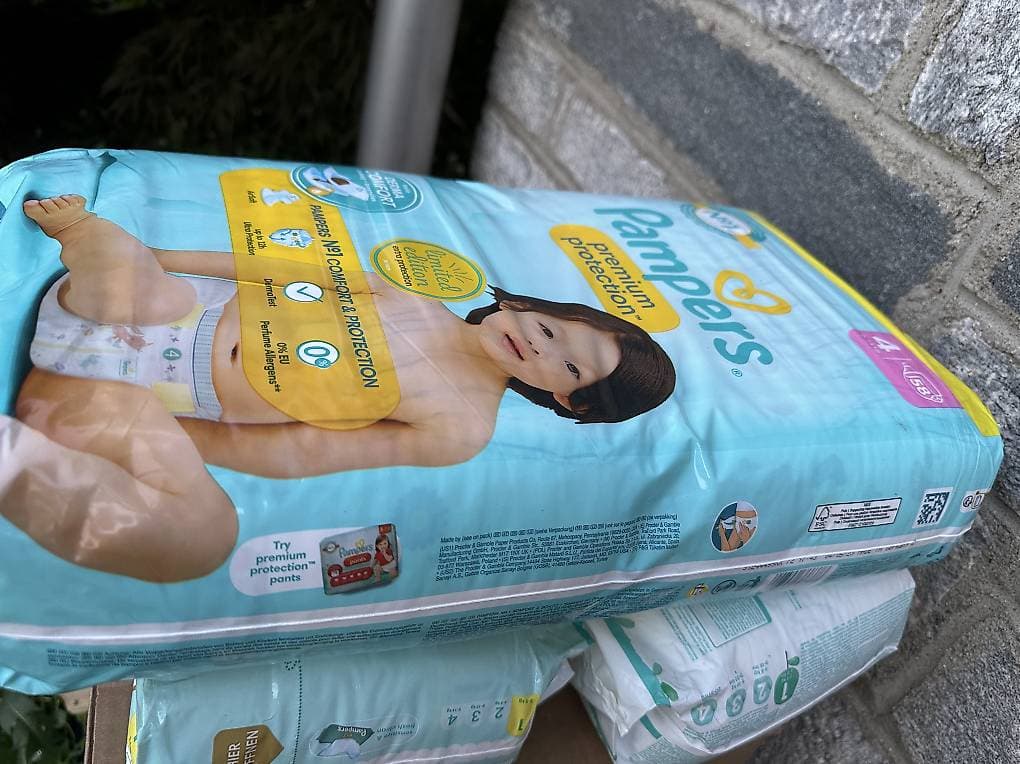 Regalo Pampers misure varie (1/2/4)