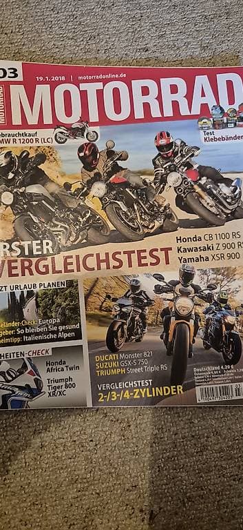 Viele Motorradhefte zu verschenken