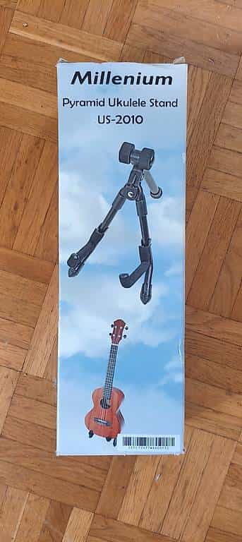 Ukulele Ständer Millenium