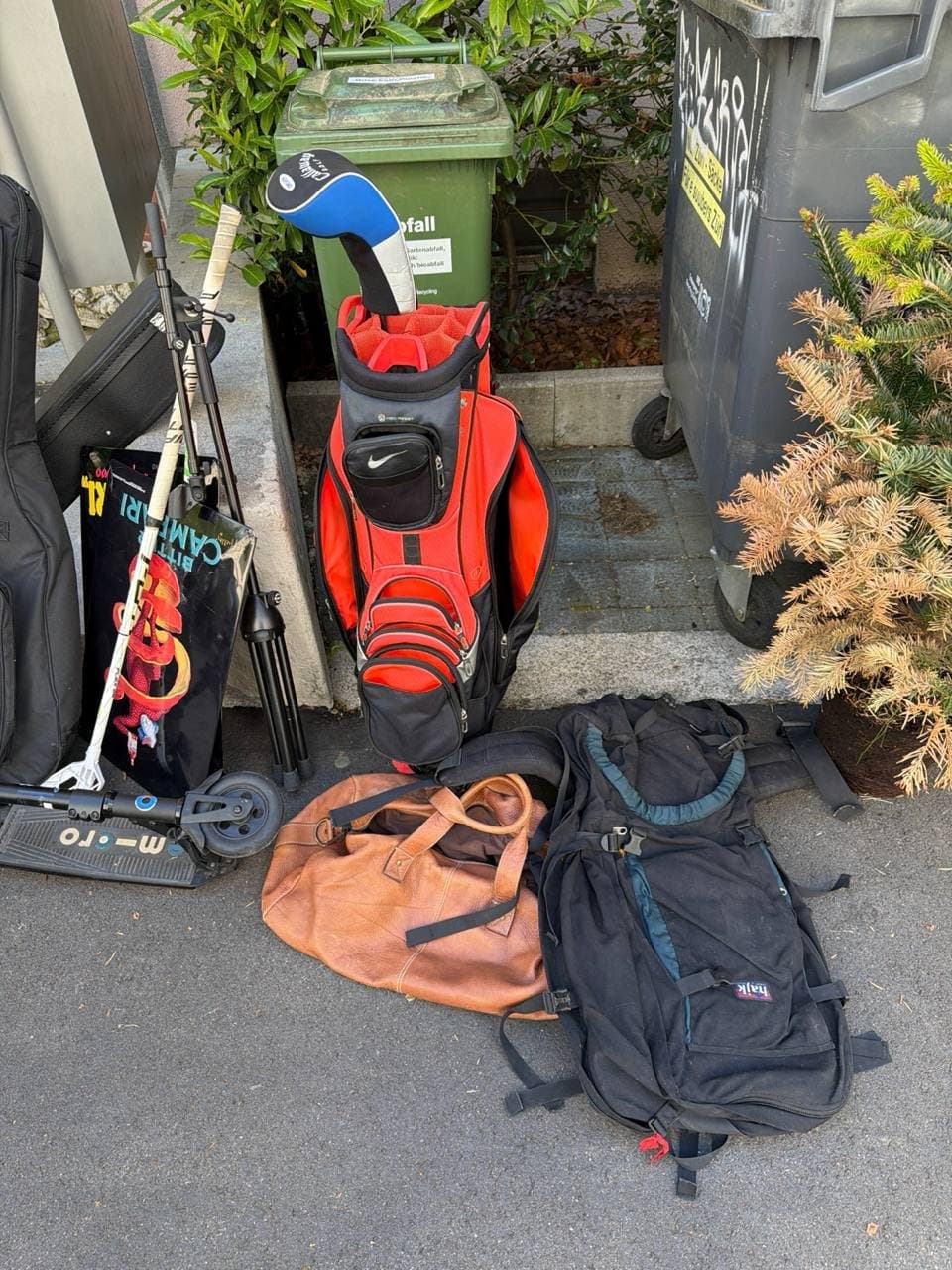 Sportausrüstung und Zubehör