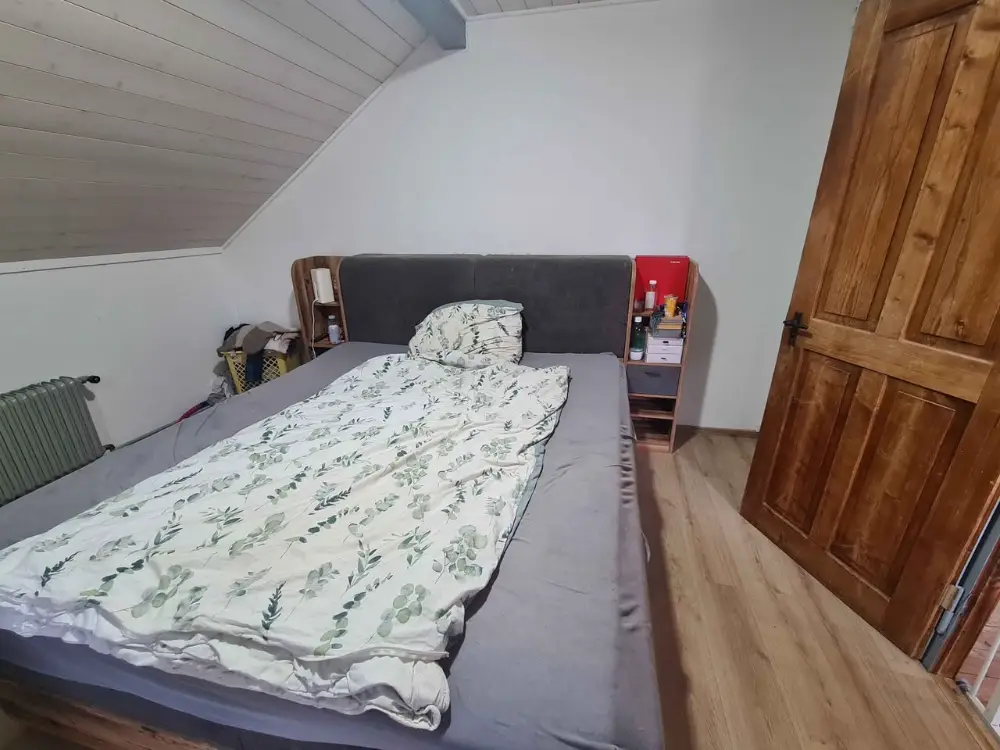 Boxspringbett 180mx200m inkl. Matratze (ohne Topper) - KOSTENFREI"