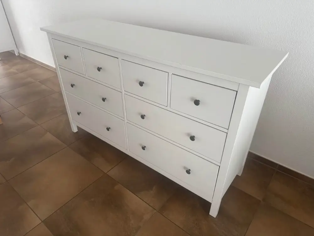 Ikea Hemnes Kommode zu verschenken